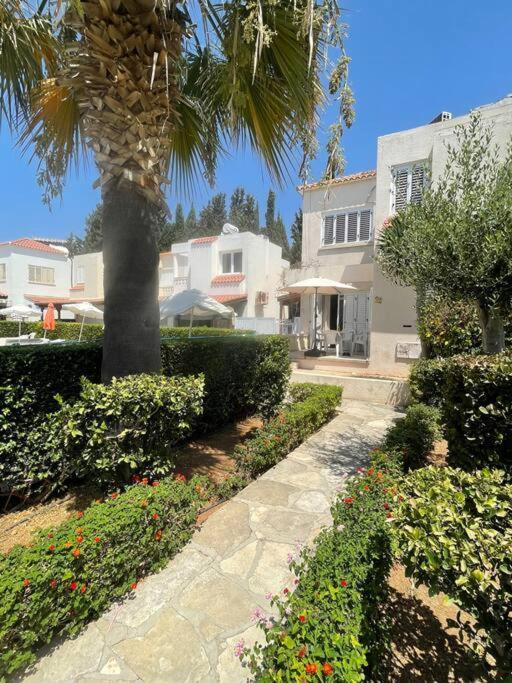 Nerina Apartment Paphos Exterior photo